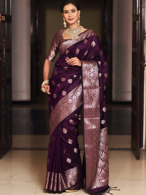 Aldwych Woven Banarasi Silk Blend Saree(Purple)