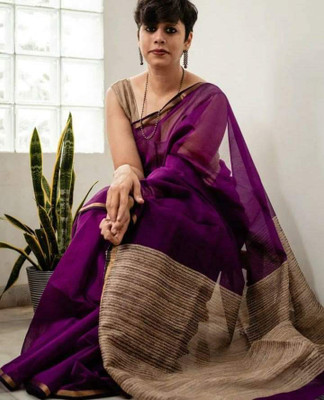 SRIJITA SAREE CENTER Color Block Handloom Pure Silk Saree(Magenta)