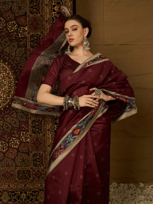 Sareemall Printed Ikkat Silk Blend Saree(Maroon)