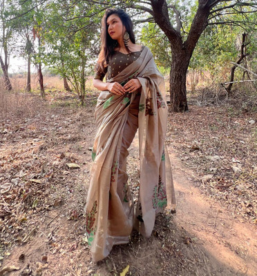 Tasrika Woven Banarasi Cotton Silk Saree(Beige)