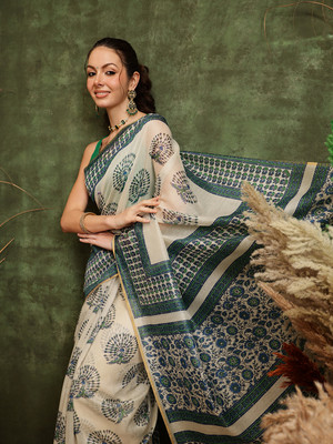Divastri Digital Print Chanderi Cotton Blend Saree(White)