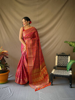 SGF11 Self Design Handloom Silk Blend Saree(Pink)