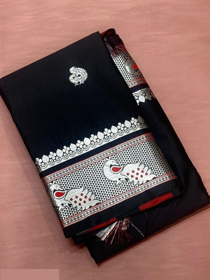 VISVASTA Woven Kanjivaram Jacquard, Cotton Silk Saree(Black)