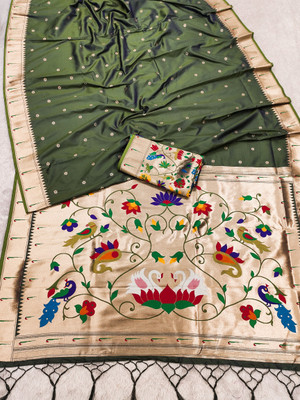 Spetila Woven Banarasi Jacquard, Pure Silk Saree(Green)