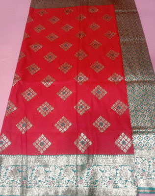 Maa durga saree center Woven, Floral Print, Paisley Banarasi Pure Silk Saree(Red)