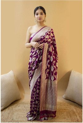 Spetila Woven Kanjivaram Silk Blend, Jacquard Saree(Magenta)