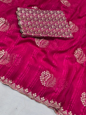 K 5 FASHION Self Design, Embroidered Bollywood Georgette Saree(Pink)