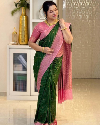 FEBART CREATION Woven Banarasi Pure Silk Saree(Green)