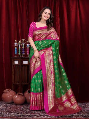Kanooda Prints Printed Mysore Art Silk Saree(Green, Magenta)