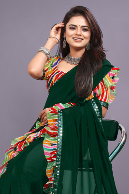 seju fastion Self Design Bollywood Georgette Saree(Green)