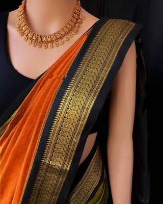 KanjiQueen Woven, Self Design Banarasi Silk Blend, Pure Silk Saree(Orange, Black)