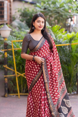 ZARISTACREATION Digital Print Bollywood Dupion Silk Saree(Red)