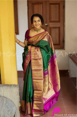 Marziyaa Woven Banarasi Jacquard Saree(Green)