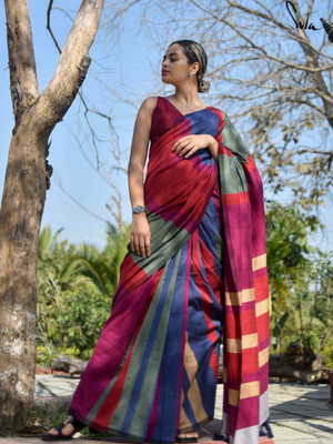 Susmita Creation Printed Handloom Handloom Pure Cotton Saree(Multicolor)