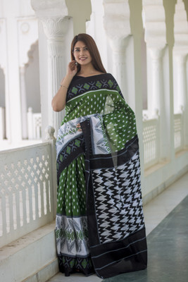 Elbwear Printed Ikkat Pure Cotton Saree(Green)