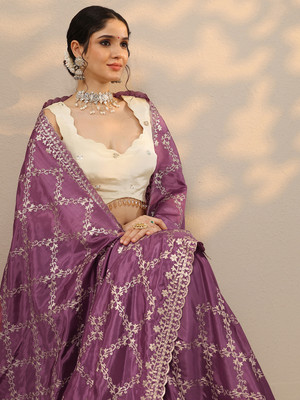 LIBAS Embroidered Daily Wear Silk Blend Saree(Purple)
