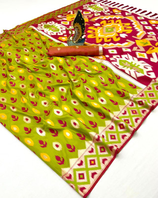 Sindharat Fashion Printed Ikkat Cotton Silk Saree(Light Green)