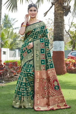 YASHIKA Self Design Kanjivaram Silk Blend Saree(Green)
