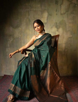 Bhakti Creative Self Design Bollywood Art Silk Saree(Dark Green)