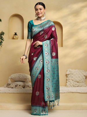 Divastri Woven Banarasi Silk Blend Saree(Maroon)