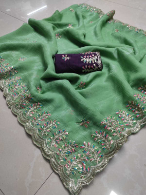 Sareez House Solid/Plain Bollywood Chiffon Saree(Green)