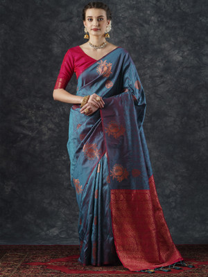Divastri Woven Banarasi Silk Blend Saree(Dark Blue)