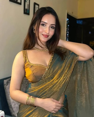 Rich Choice Embellished Bollywood Lycra Saree(Gold)