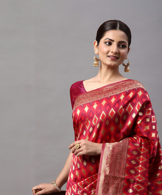 Sareemall Woven Kanjivaram Silk Blend Saree(Pink)