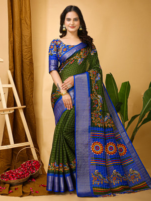 Divastri Floral Print Hand Batik Cotton Blend Saree(Light Green)