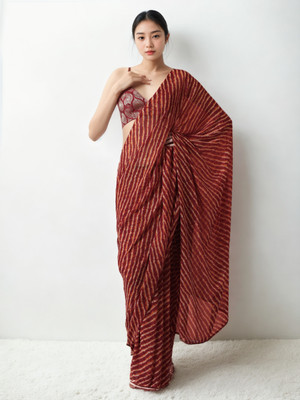Divastri Solid/Plain Bollywood Georgette Saree(Red)