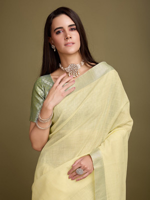 Divastri Self Design Bollywood Linen Saree(Yellow)