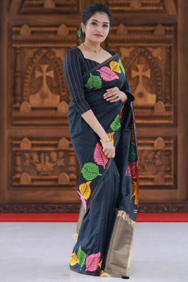 HouseOfCommon Woven Kanjivaram Pure Silk Saree(Black)