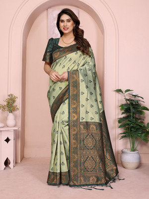 VASTUKALA Woven Kanjivaram Pure Silk, Art Silk Saree(Green)