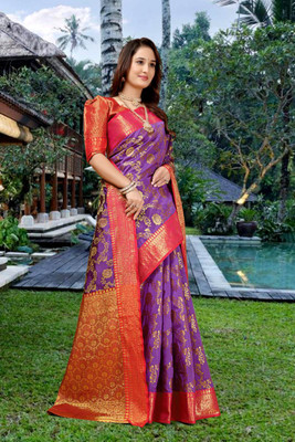 LAVYANSH CREATION Woven Banarasi Silk Blend, Jacquard Saree(Multicolor)