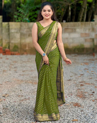 Houri Fab Self Design Banarasi Art Silk Saree(Light Green)