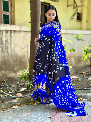S.R.TEXTILES Printed Bandhani Crepe Saree(Multicolor)