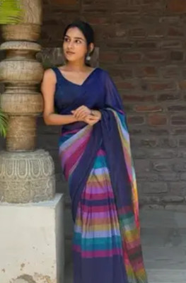 PARTHA BISWAS Embroidered Handloom Cotton Blend Saree(Dark Green)