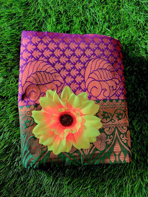 Aksh Fashion Self Design Banarasi Silk Blend Saree(Multicolor)