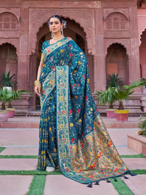 Divastri Floral Print Paithani Silk Blend Saree(Blue)