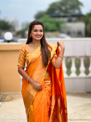 Yogik Creation Floral Print Paithani Silk Blend Saree(Orange)