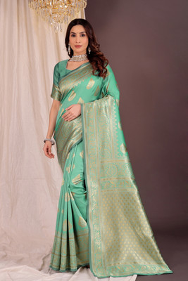 VARUTEX Woven Kanjivaram Art Silk Saree(Light Green)