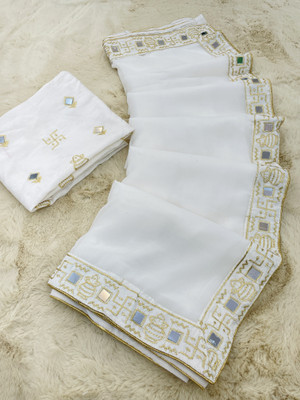 PRETTYAGE Embellished, Solid/Plain Banarasi Georgette Saree(White)