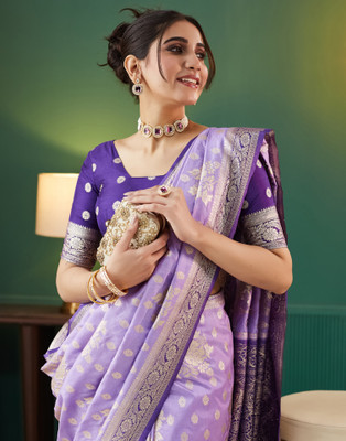 Samah Woven, Embellished Banarasi Silk Blend Saree(Purple)