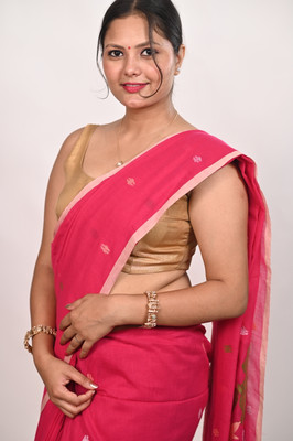 Biyahuti Woven, Self Design, Solid/Plain Jamdani Pure Cotton Saree(Red)