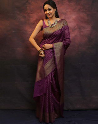 Samah Woven, Embellished Banarasi Silk Blend, Jacquard Saree(Purple, Gold)
