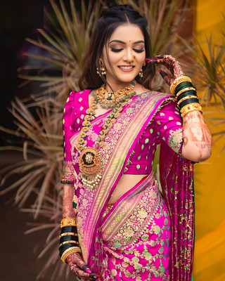 SOMVATI Solid/Plain, Printed Kanjivaram Art Silk, Jacquard Saree(Pink)