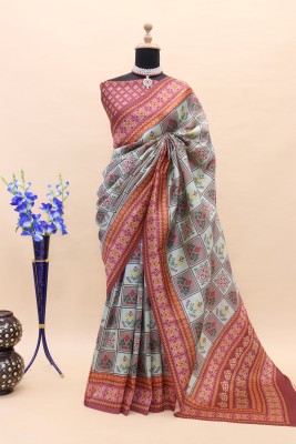 AMIRAT CLOTHING Digital Print Patola Cotton Blend Saree(Light Green)