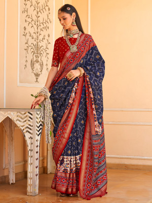 Tasrika Woven Patola Silk Blend Saree(Dark Blue)