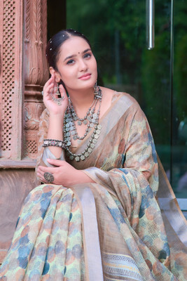 Vinayak Textile Printed Bollywood Linen Saree(Brown)