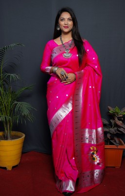 sarjan creation Self Design Paithani Jacquard Saree(Pink)